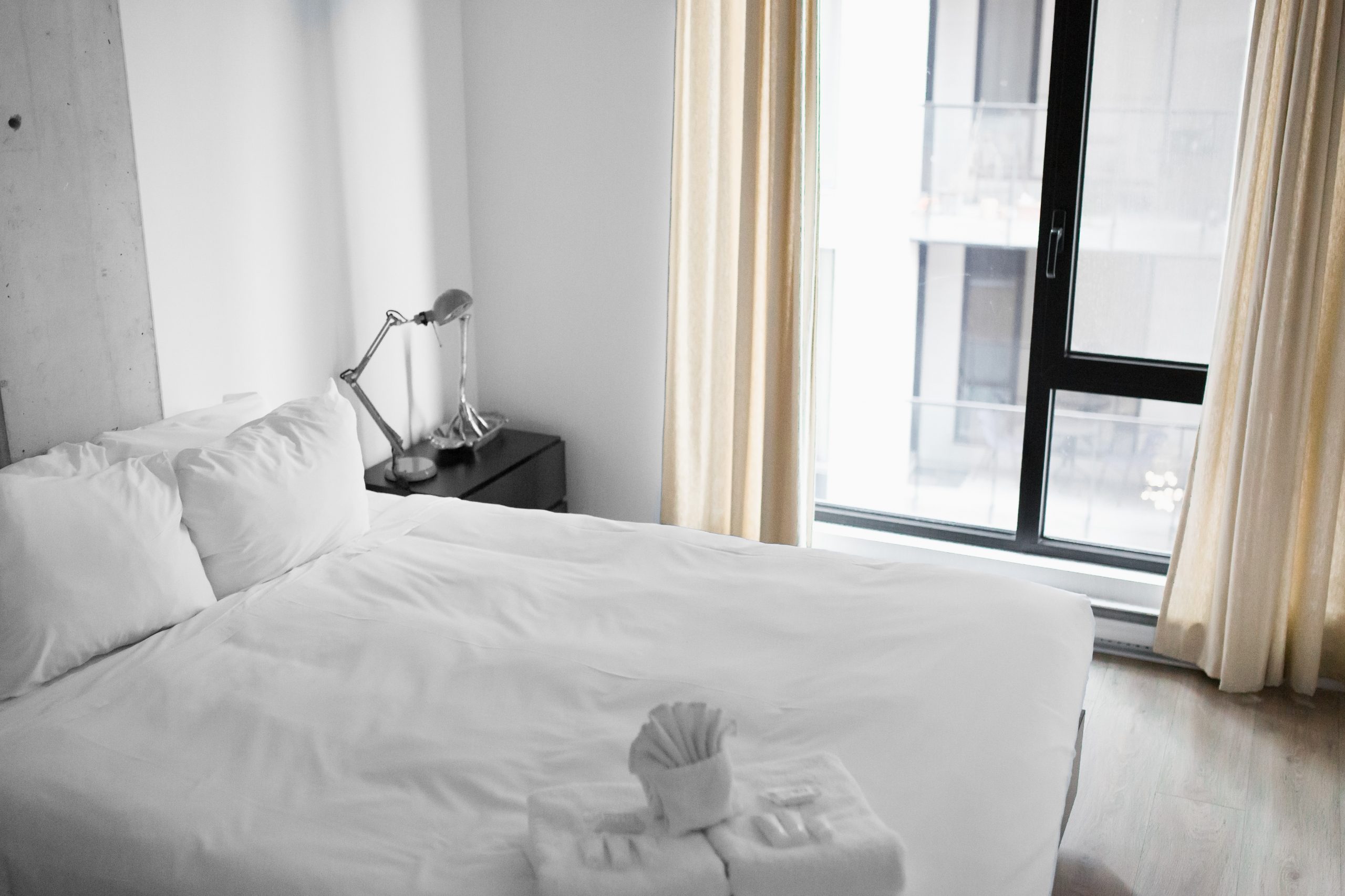 andrew-neel-room
